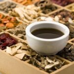 Điều trị thoái hóa cột sống bằng đông y