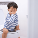 Cách điều trị táo bón cho trẻ em theo kinh nghiệm