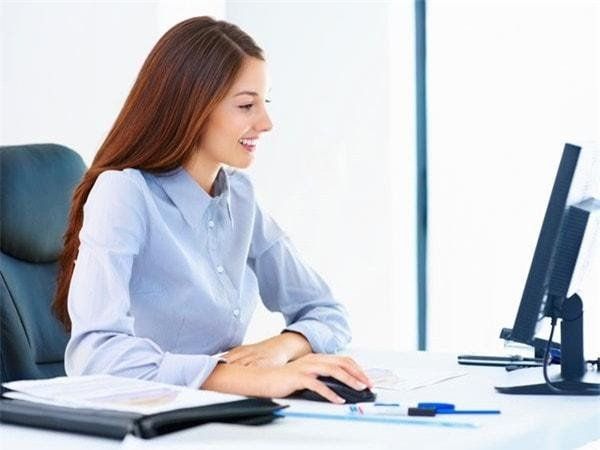 7 thói quen giúp dân văn phòng làm việc cả ngày không bị đau mỏi