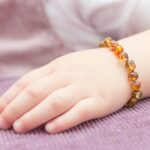 Hổ phách có tác dụng gì với sức khỏe?